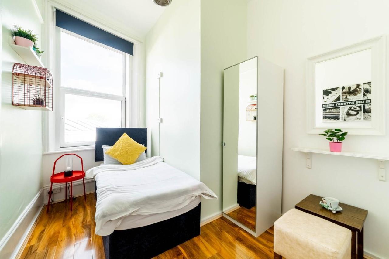Book A Bed Hostels London Rum bild